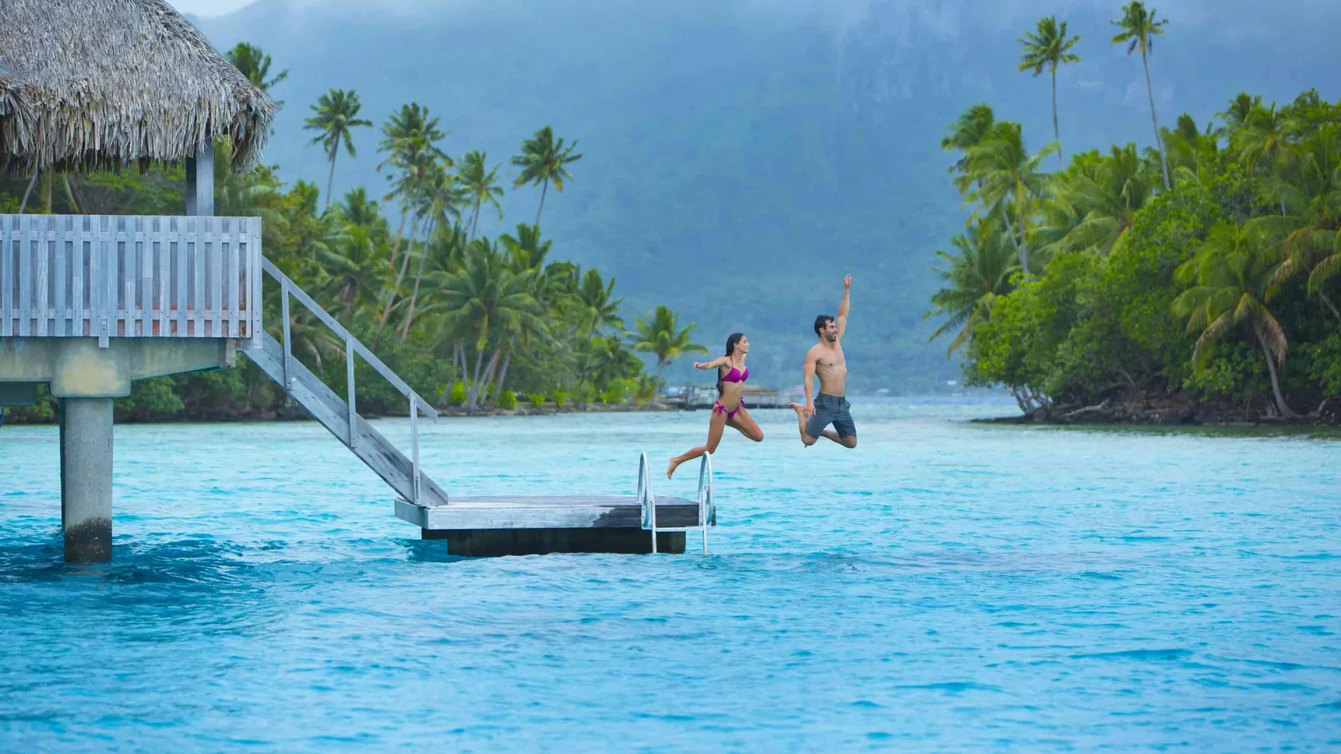 Jump into the water© Tahiti Tourisme