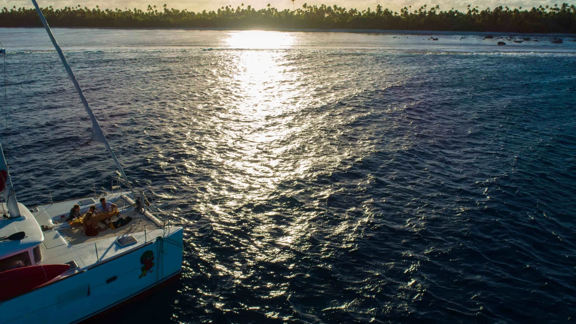 Sunset from the catamaran in Tetiaroa